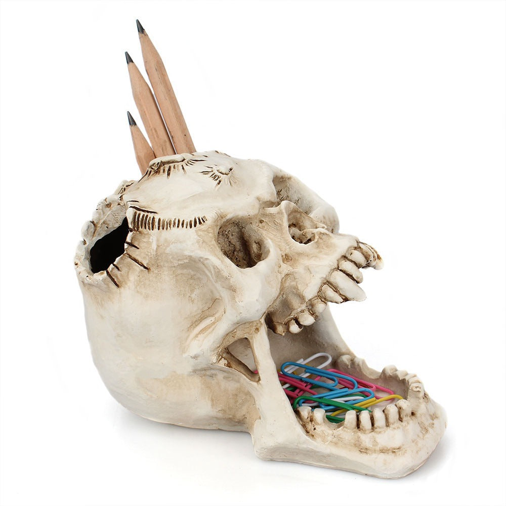 Screaming Skull Pen Holder – Creepy Gothic Desk Organizer
