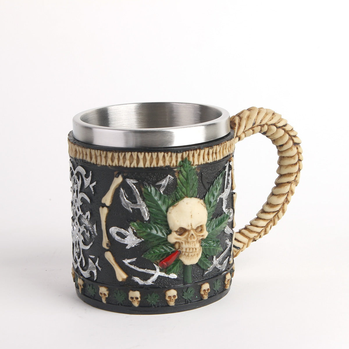 Gothic Skull & Serpent Mug – Dark Fantasy Decorative Cup
