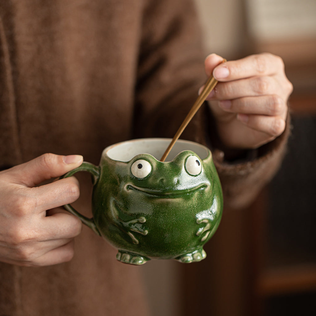 Funny Frog Ceramic Coffee Mug with Spoon – Cute Novelty Gift