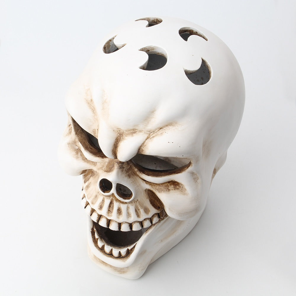 Screaming Skull Horror Candle Holder – Gothic Halloween Décor