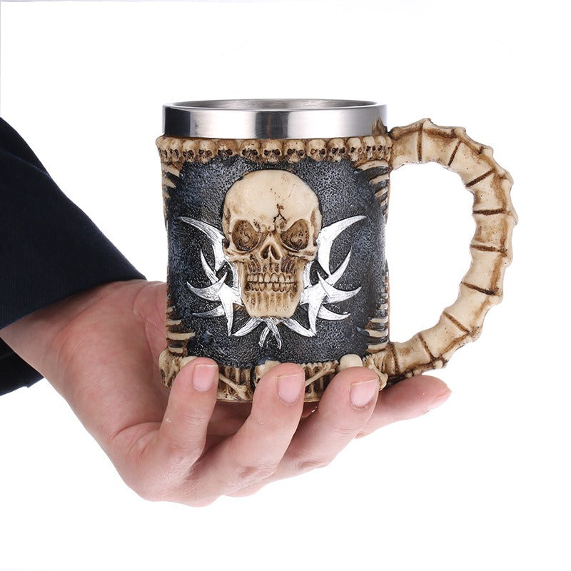 Gothic Skull Mug – Skeleton Bone Handle Tankard & Horror Decor